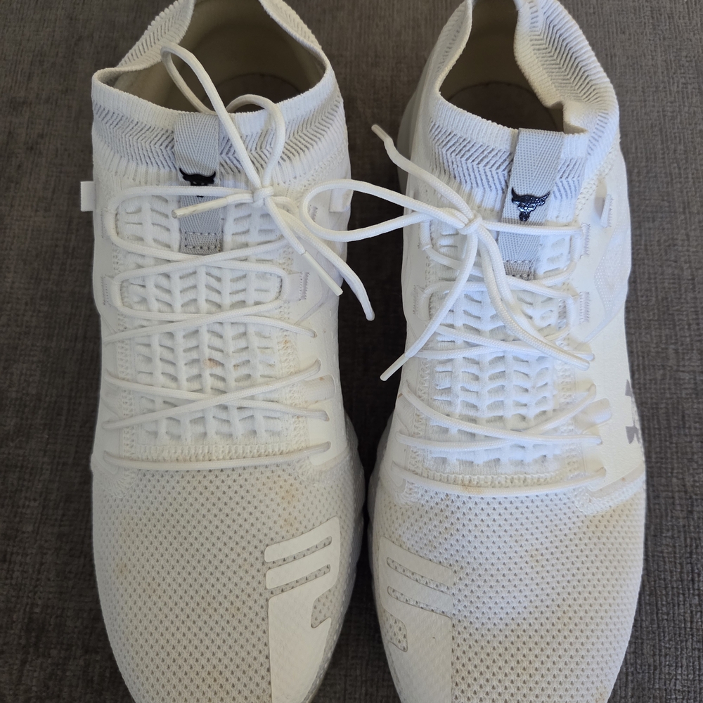 Under Armour White Athletic Shoes